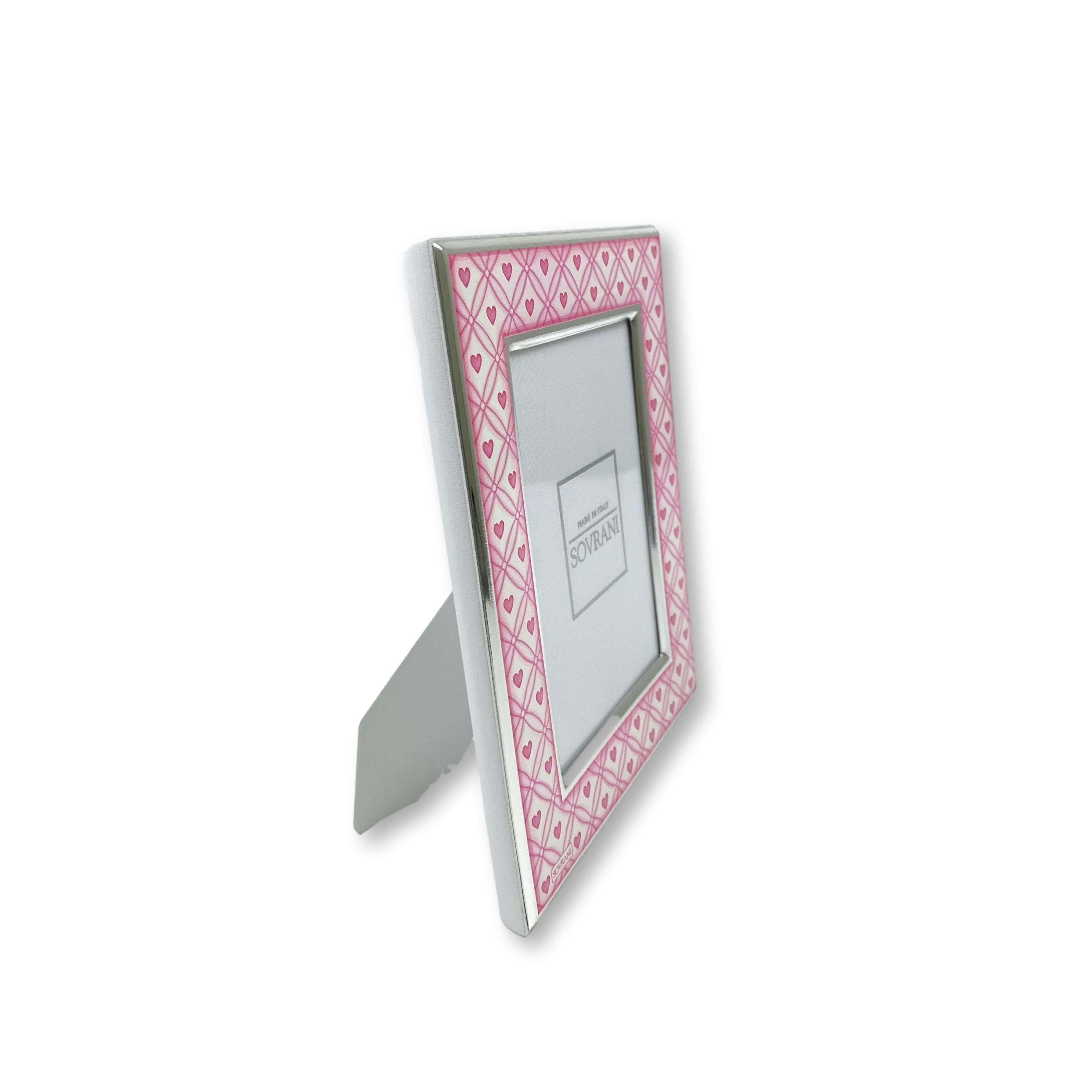 Cornice Sovrani, Cuore rosa