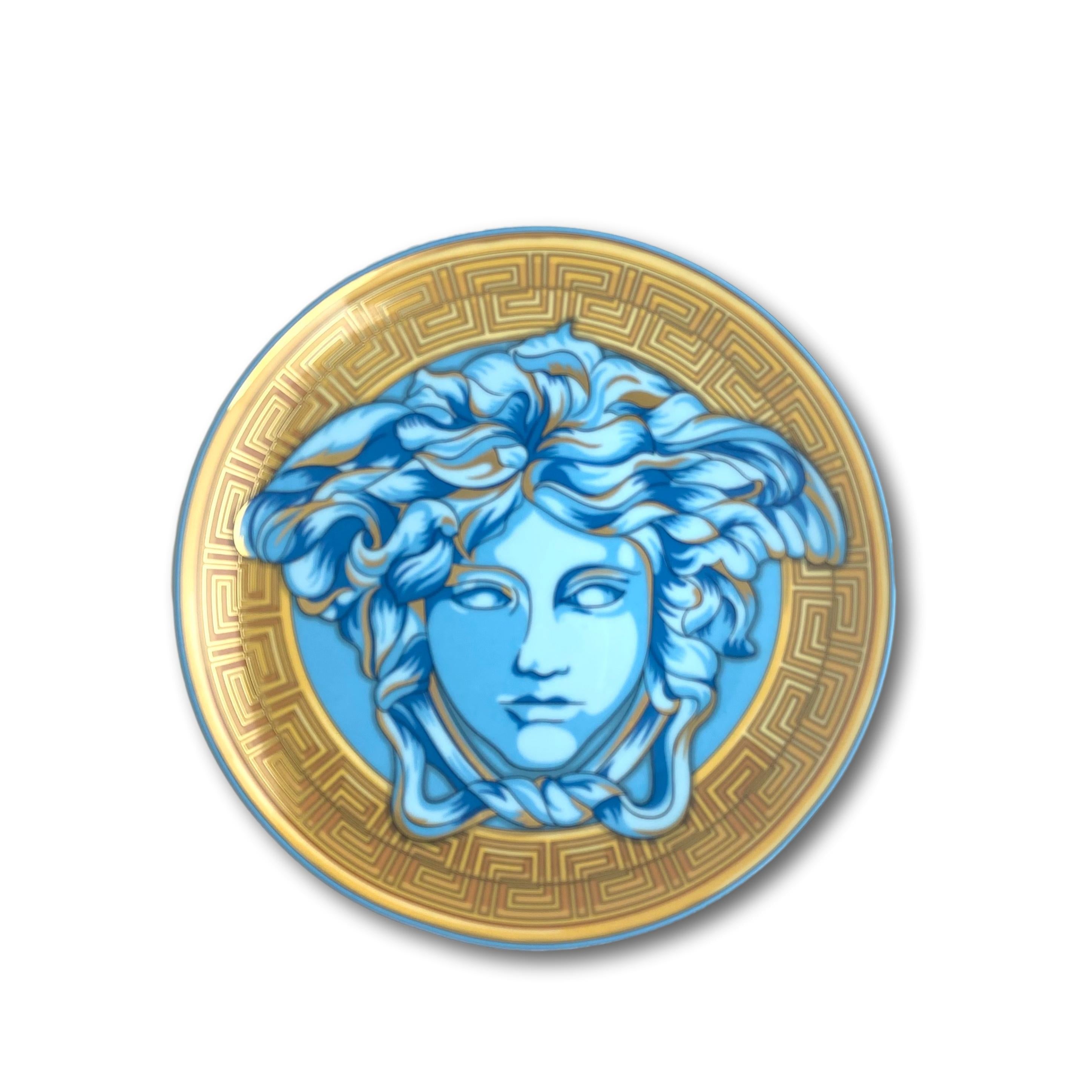 Piatto Versace, Medusa blue